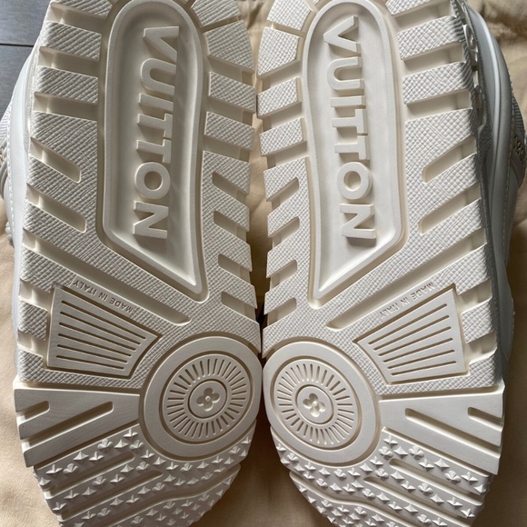 Louis Vuitton SS23 LV Trainer Maxi White 1AB8RJ Men Size US 5 NEW 100% Authentic - Picture 5 of 6